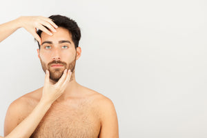 Crème hydratante apaisante anti-âge - le soin essentiel pour la peau des hommes par Austral Cosmétiques